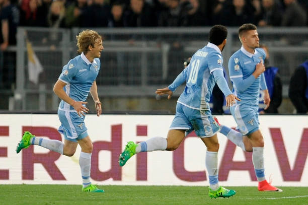 够在未来的 够在未来的